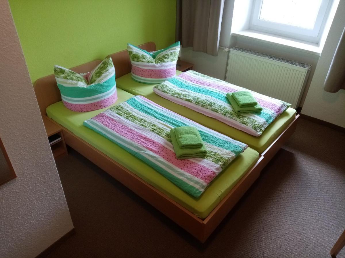 Pension Sommerfrische Ehrenfriedersdorf Chambre photo